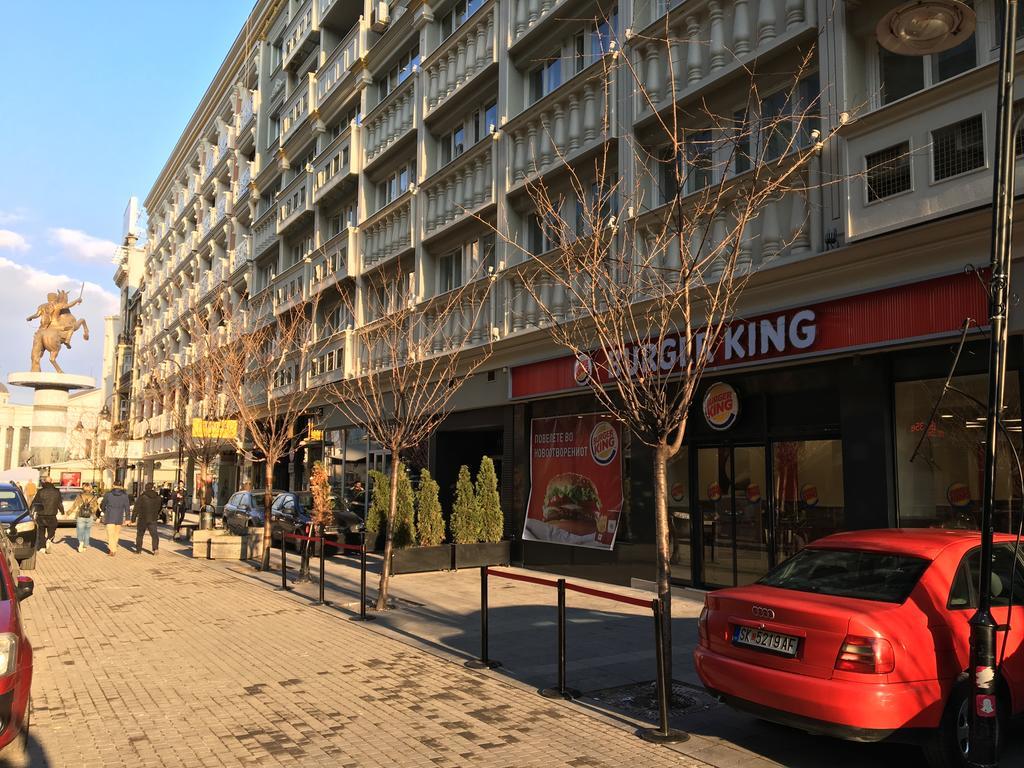 Square Vanilla Apartments Скоп'є Екстер'єр фото