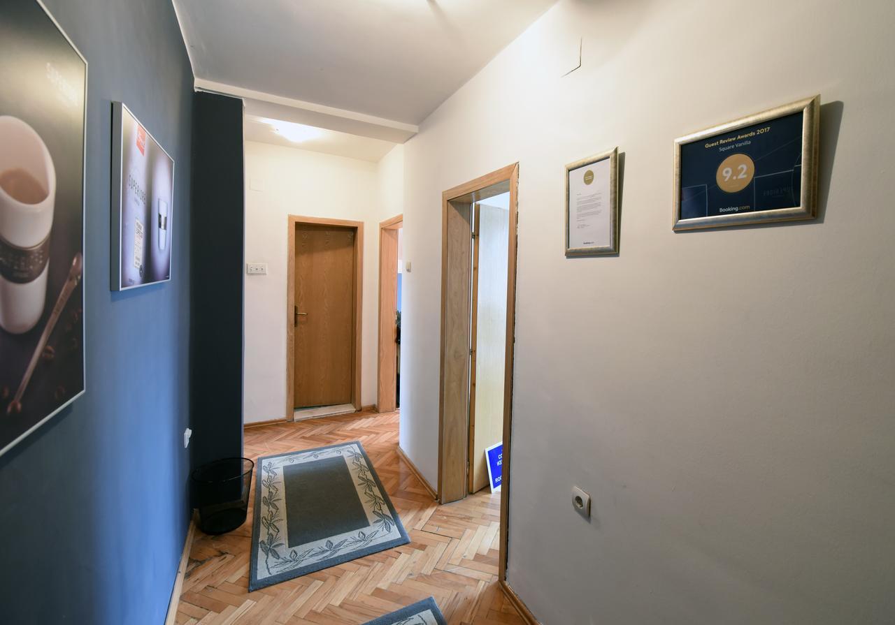 Square Vanilla Apartments Скоп'є Екстер'єр фото
