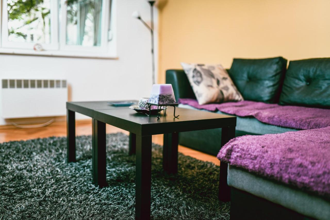Square Vanilla Apartments Скоп'є Екстер'єр фото