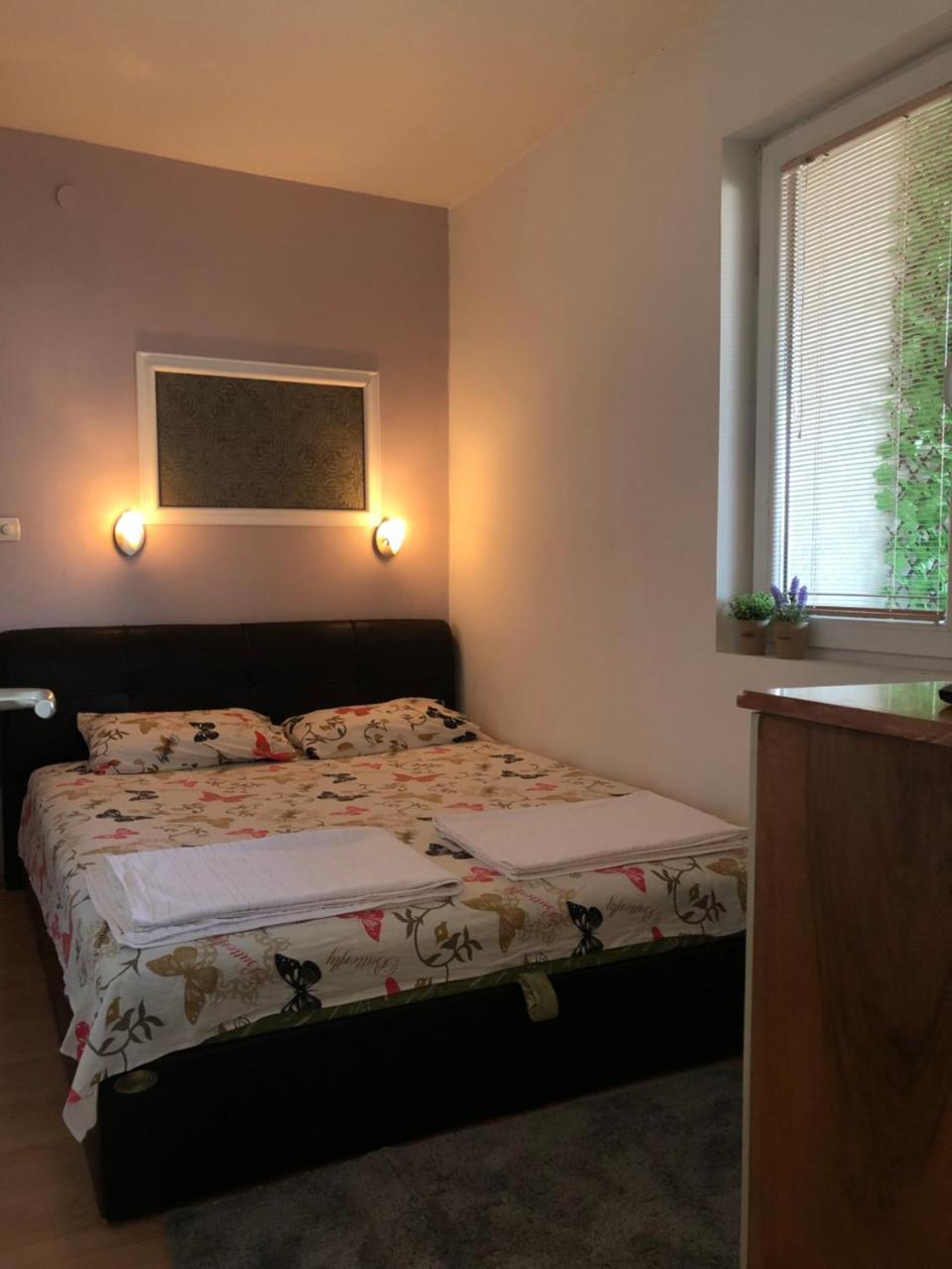 Square Vanilla Apartments Скоп'є Екстер'єр фото